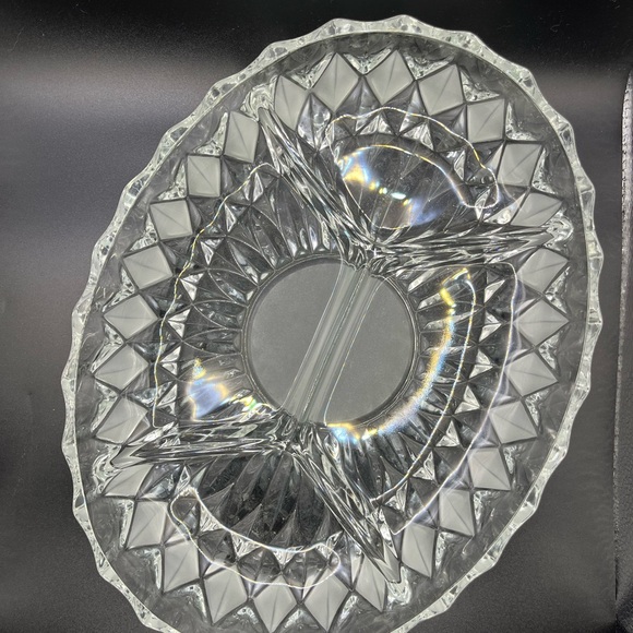 Elegant Clear Glass Divided Serving Dish - Picture 2 of 5